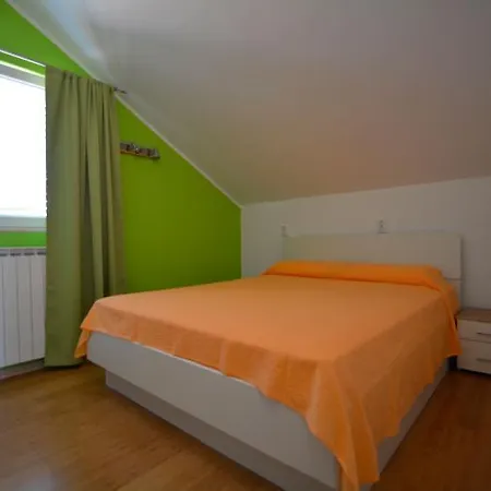Rosa Apartament